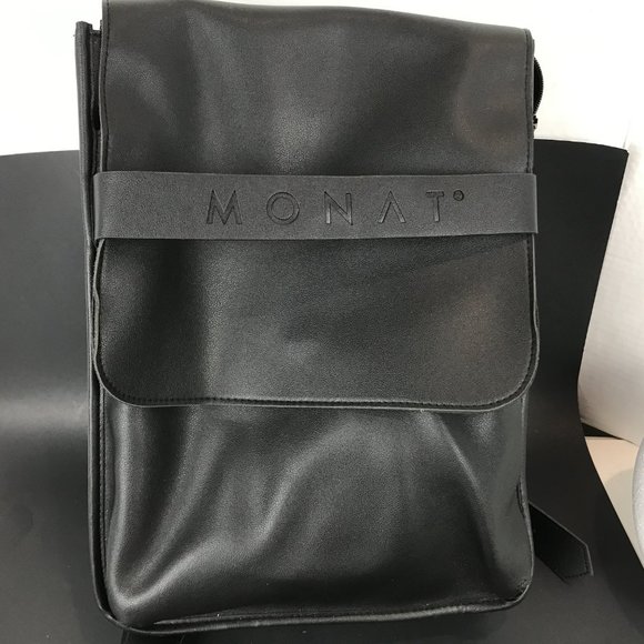 Monat Vinyl Messenger Bag
